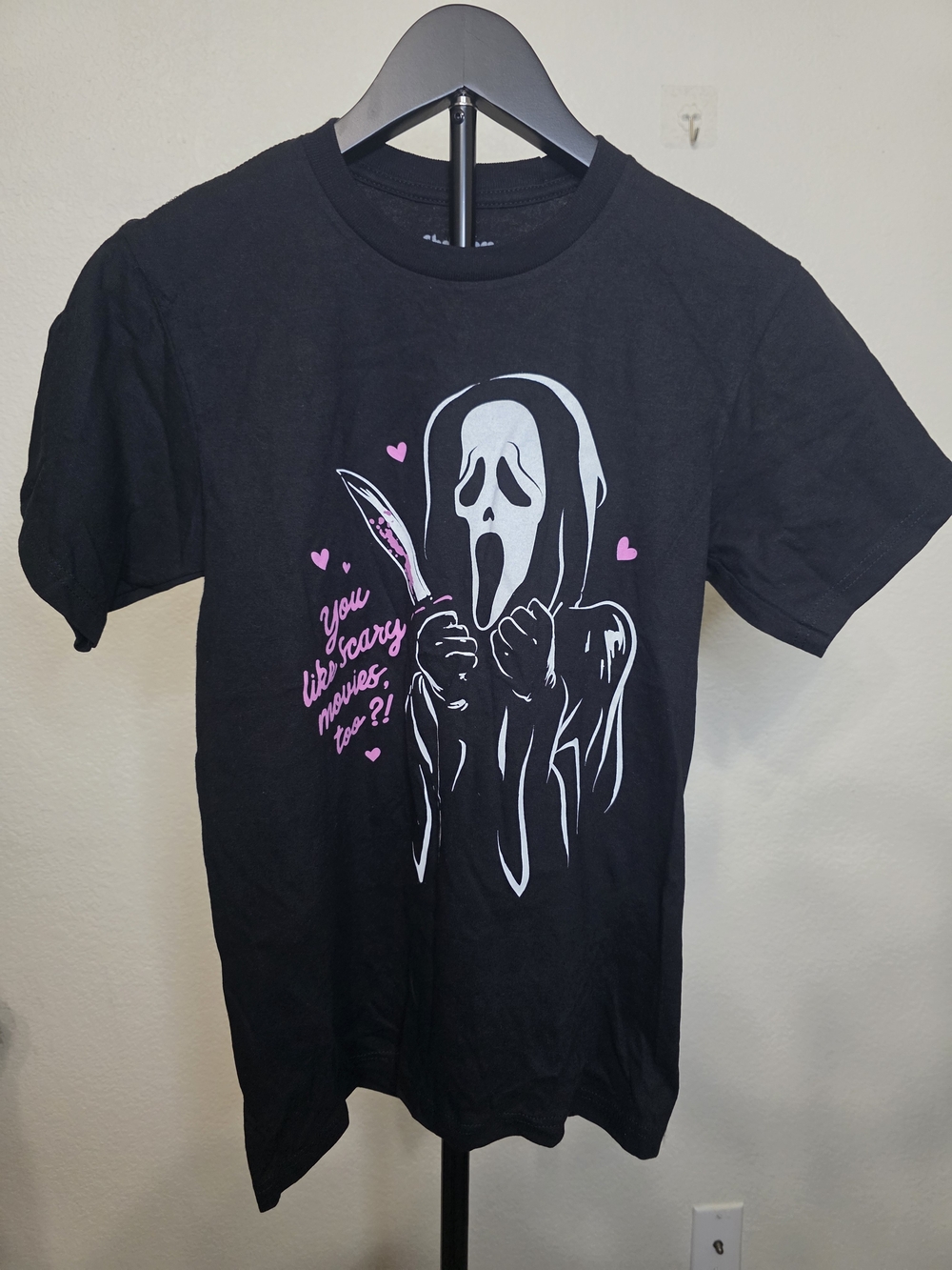 Ghost Face "You Like Scary Movies Too?" Graphic Tee - XS